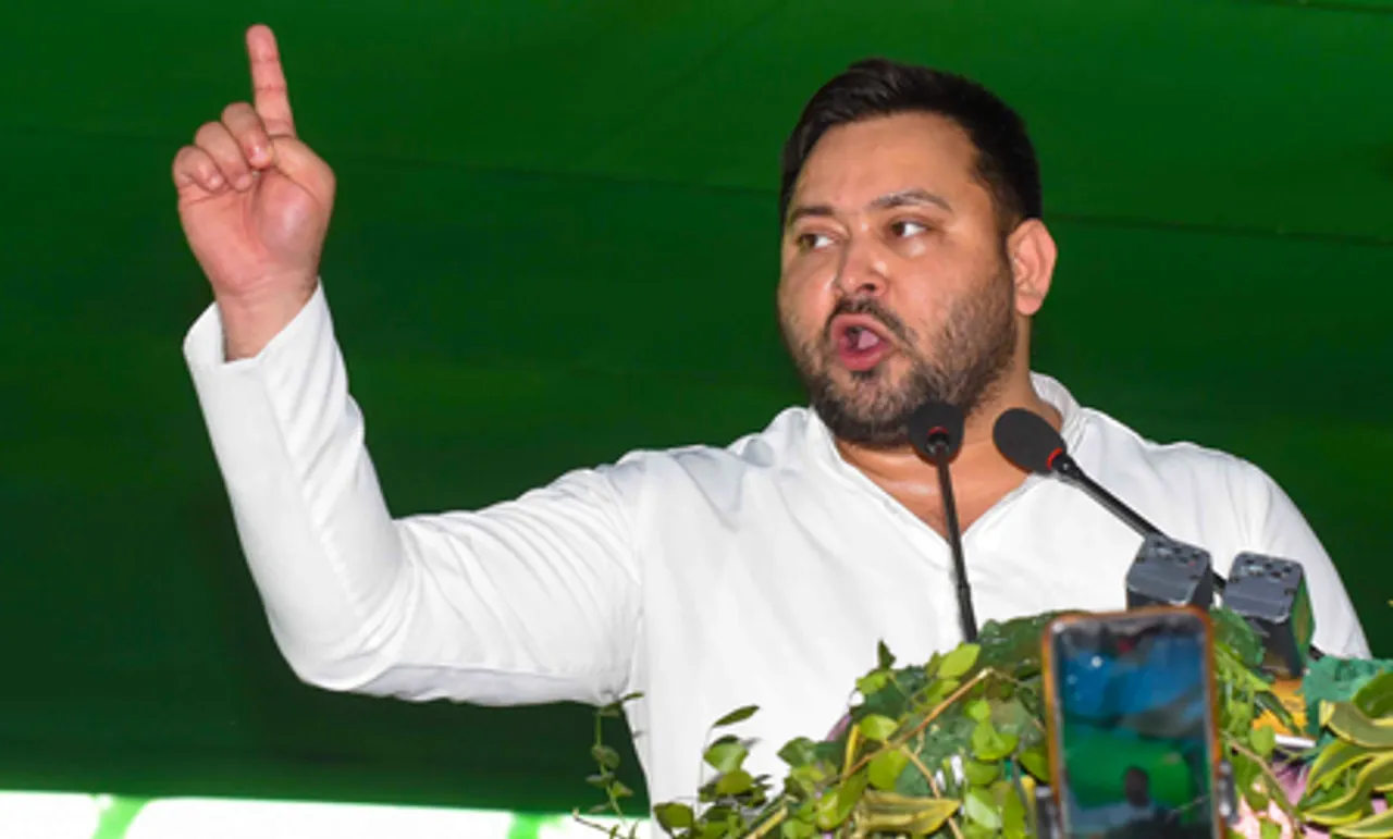 बिहार : तेजस्वी यादव ने उपमुख्यमंत्री विजय सिन्हा पर लगाया दो ईपिक नंबर रखने का आरोप
