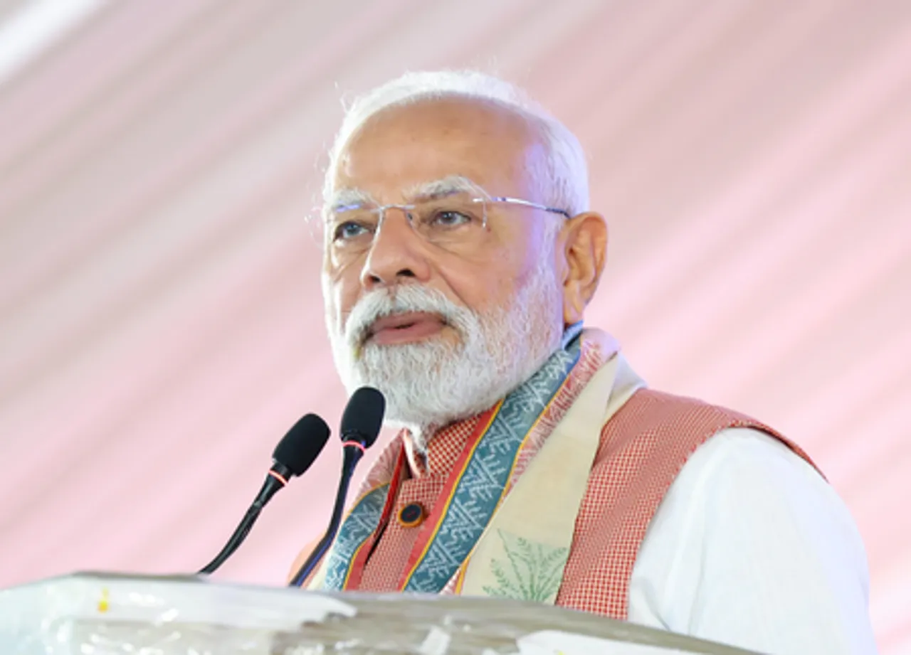 New Delhi: PM Modi Inaugurates New Flats for MPs