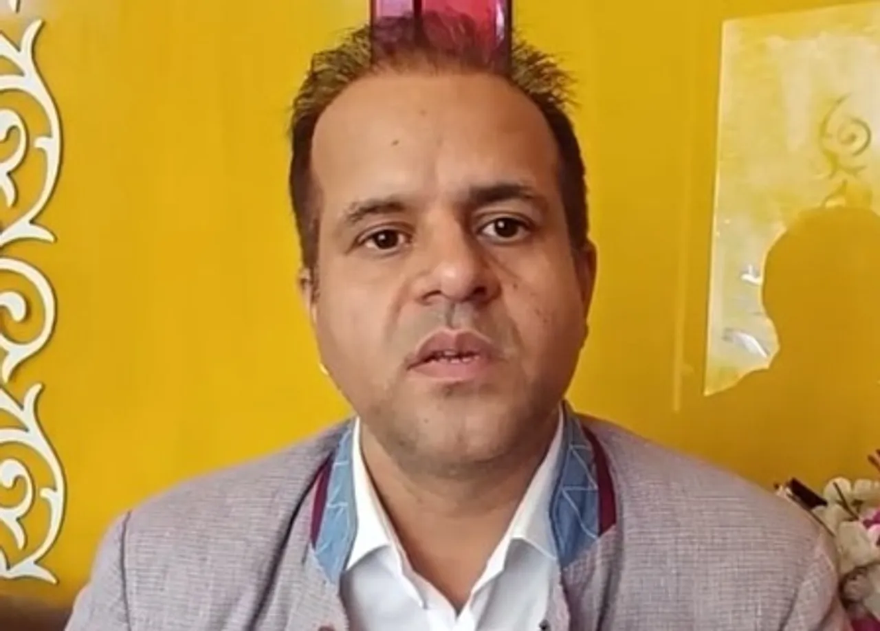 यूट्यूबर अरमान मलिक की बढ़ी मुश्किलें, दो केस में पत्नी सहित कोर्ट में पेश होने का आदेश