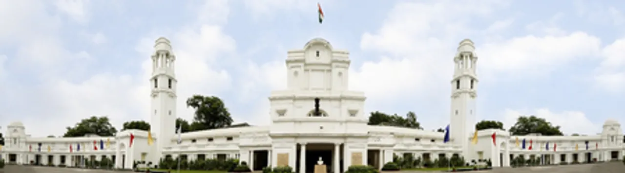 दिल्ली विधानसभा में स्वतंत्रता दिवस का जश्न, जनता के लिए खुला 115 साल पुराना परिसर