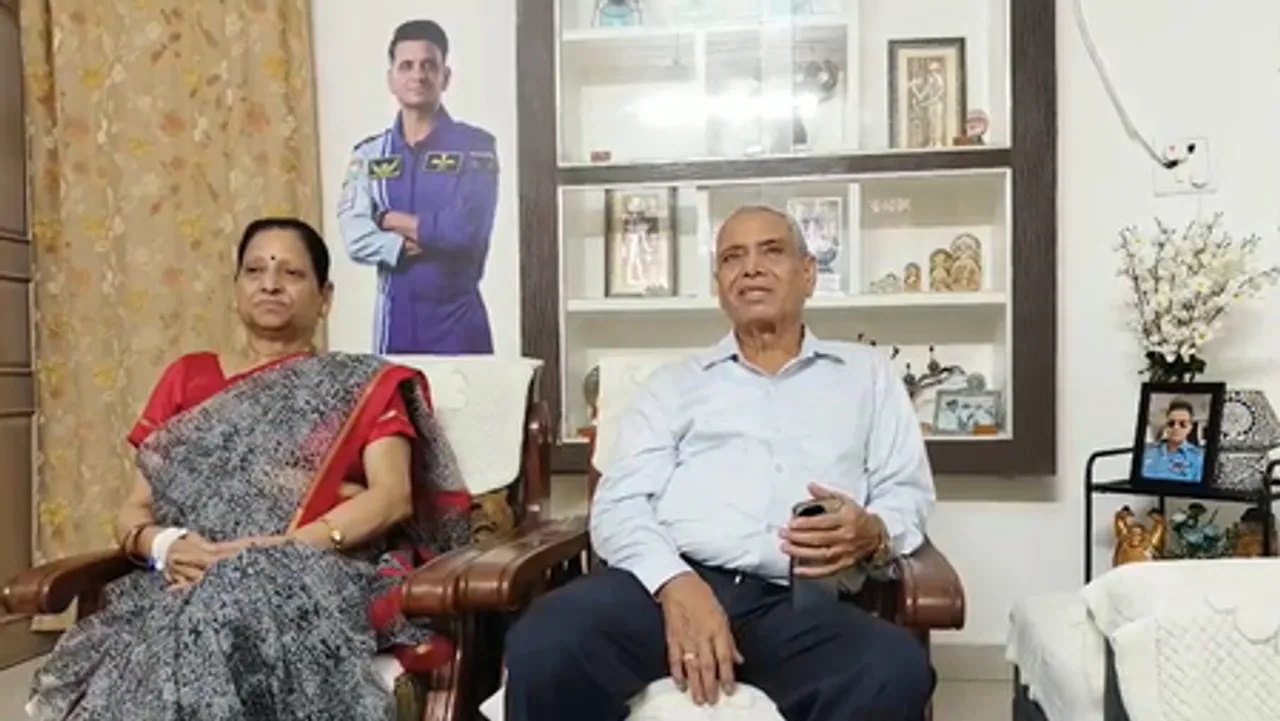 शुभांशु शुक्ला की वतन वापसी पर माता-पिता ने जाहिर की खुशी, कहा- 'जीवन का यादगार पल'