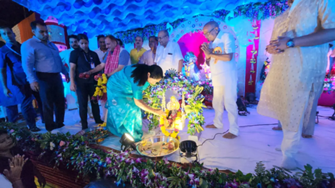 देशभर में श्रीकृष्ण जन्माष्टमी की धूम, दर्शन के लिए उमड़े लाखों श्रद्धालु