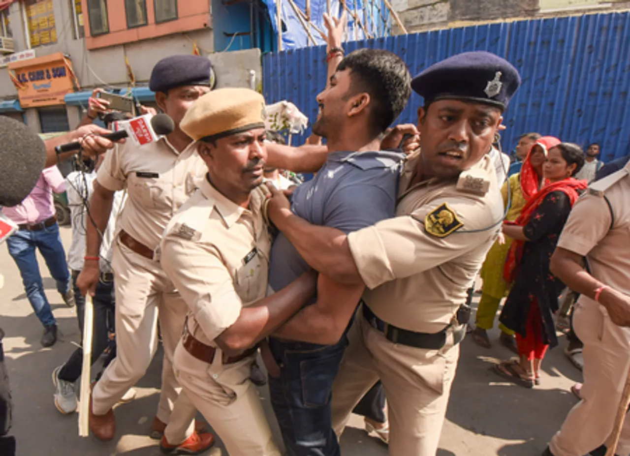 Patna: Candidates protest demanding Bihar STET examination