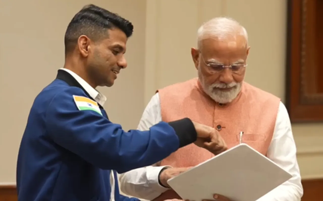 प्रधानमंत्री मोदी की शुभांशु शुक्ला से मुलाकात, बताया- 'भारत को उनकी उपलब्धि पर गर्व'