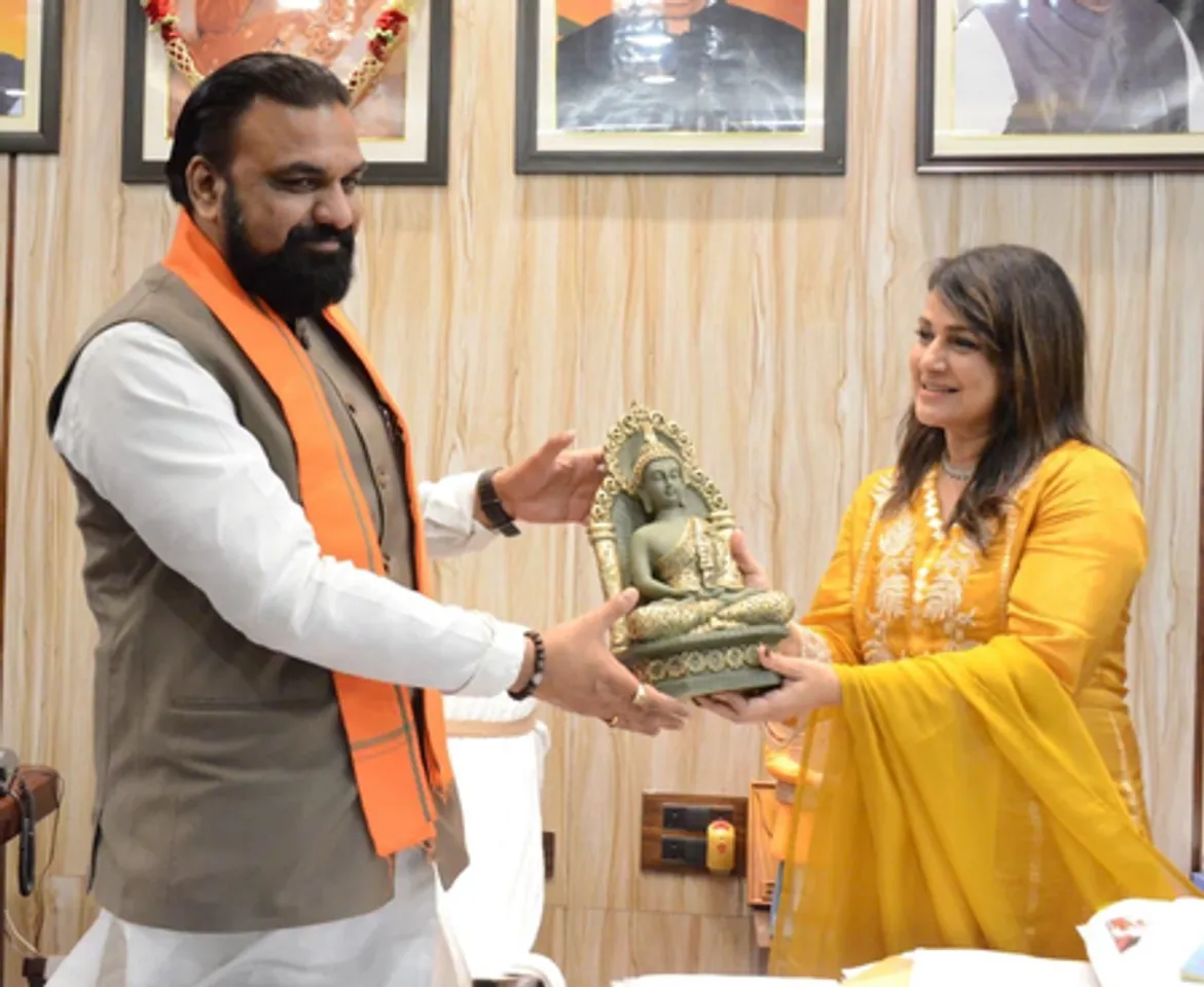 भोजपुरी अभिनेत्री पाखी हेगड़े की राजनीति में एंट्री की अटकलें तेज, बिहार उपमुख्यमंत्री सम्राट चौधरी से की मुलाकात