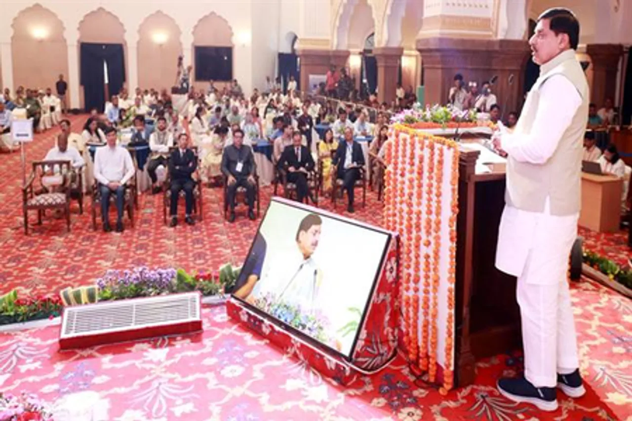 पीएम मोदी के नेतृत्व में आकांक्षी जिलों के समन्वित विकास का प्रयास: मोहन यादव