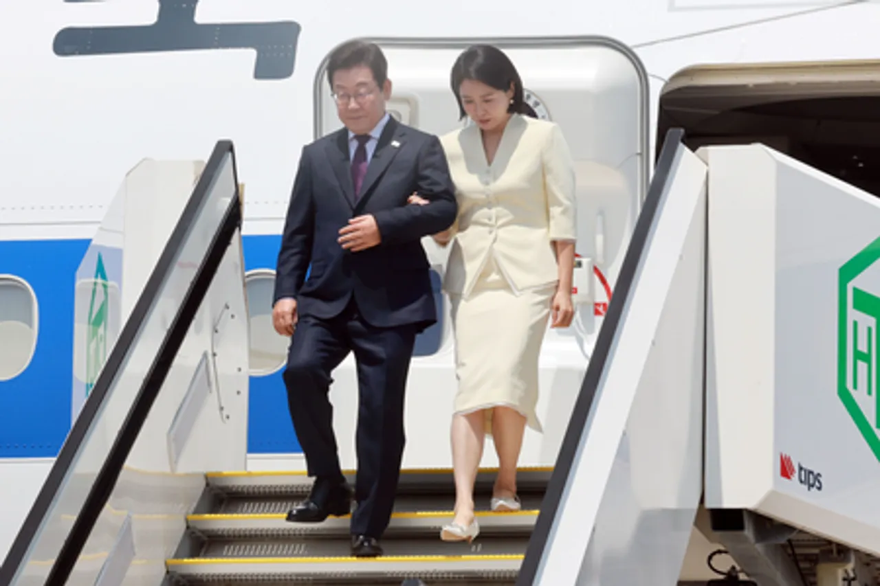 South Korean Prez Lee arrives in Tokyo for summit talks with Japanese PM Ishiba