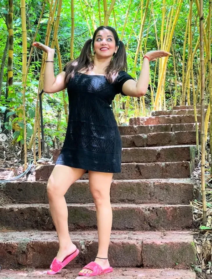 एटीवी राइड पर निकलीं मोनालिसा, बोलीं- 'क्या फन है'