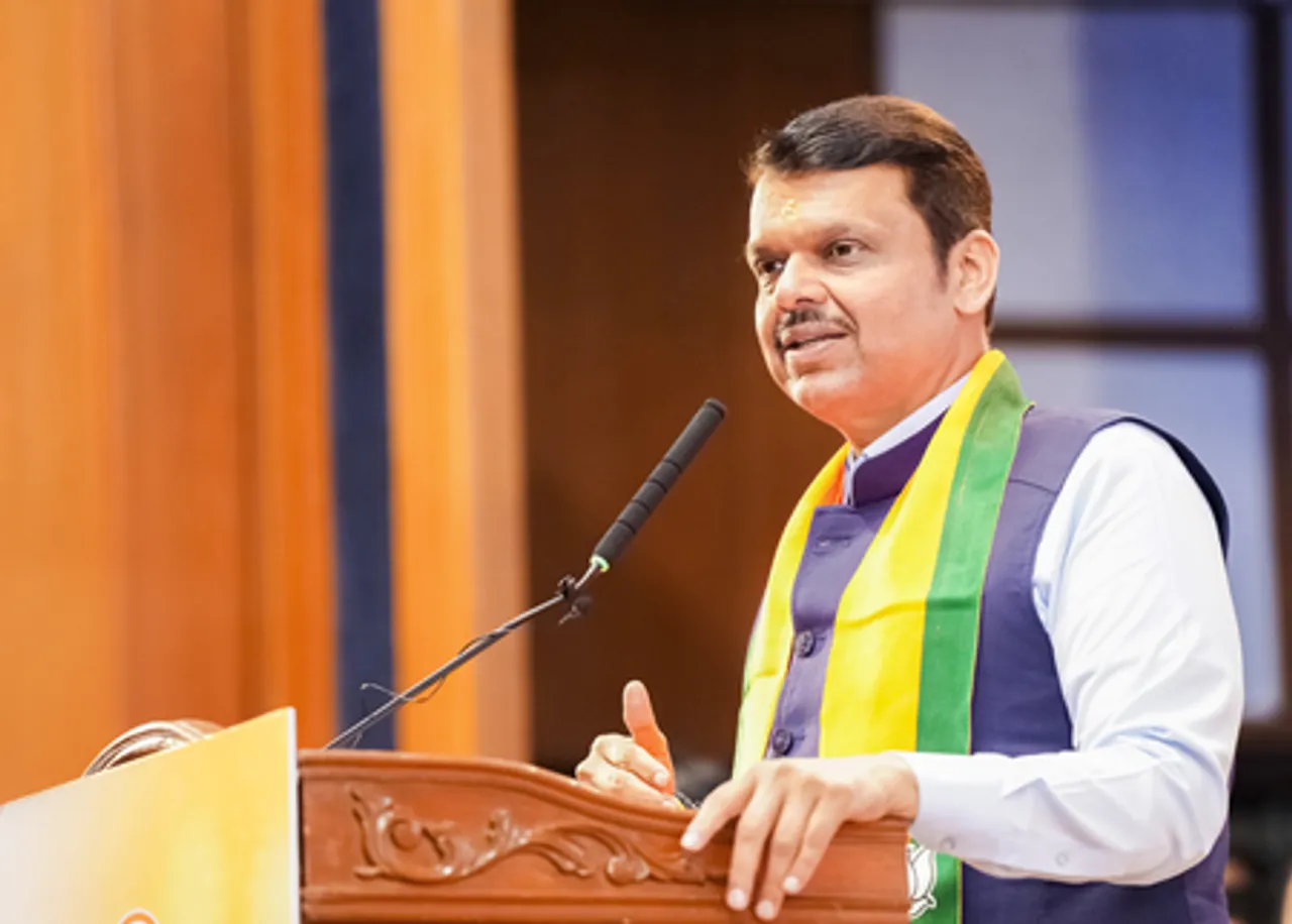 फडणवीस का बिना नाम लिए 'विपक्ष' पर हमला- पहले देश, अब महाराष्ट्र की बदनामी कर रहे