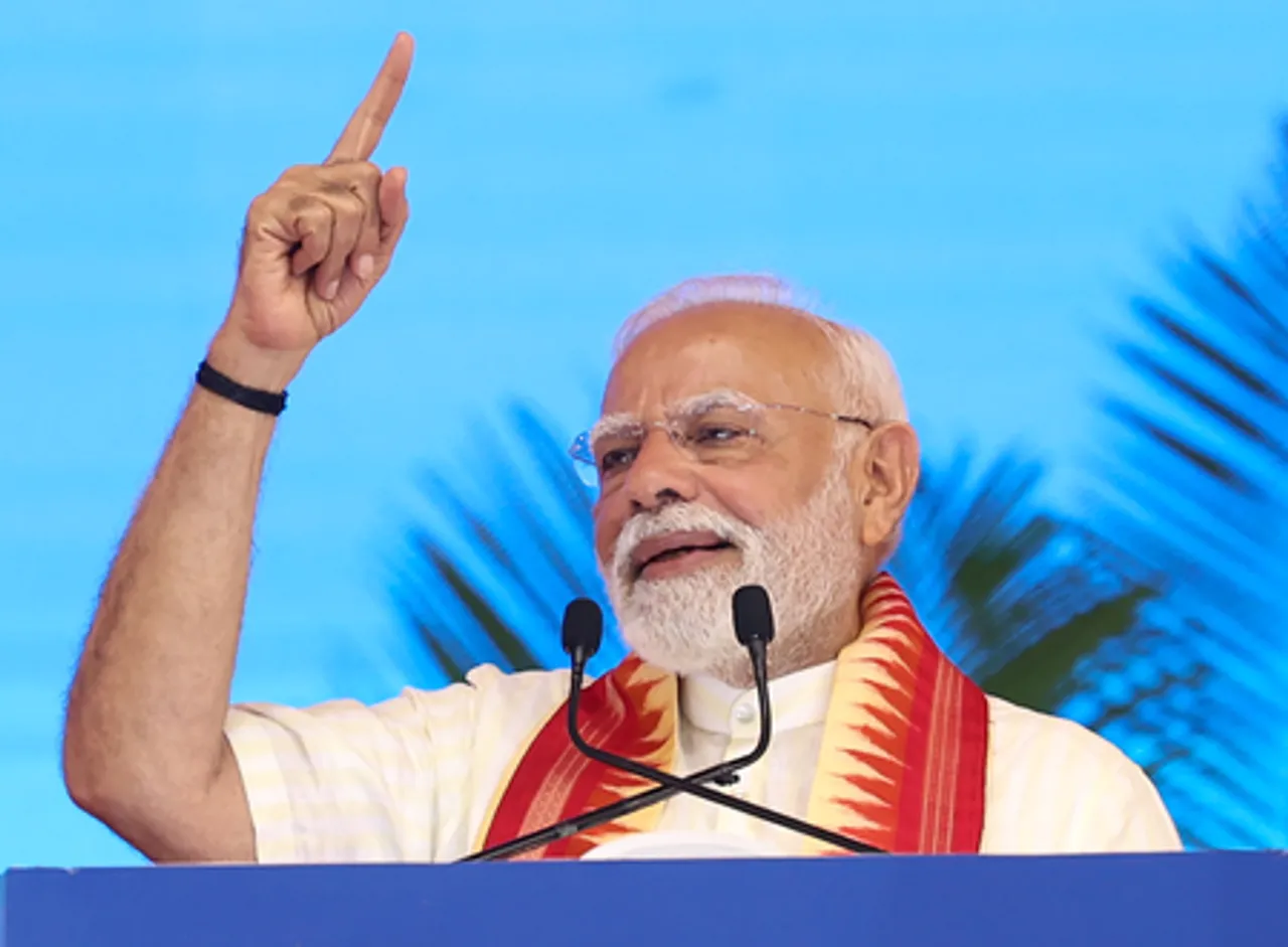 Ahmedabad: PM Modi Inaugurates and Lays Foundation for Development Projects