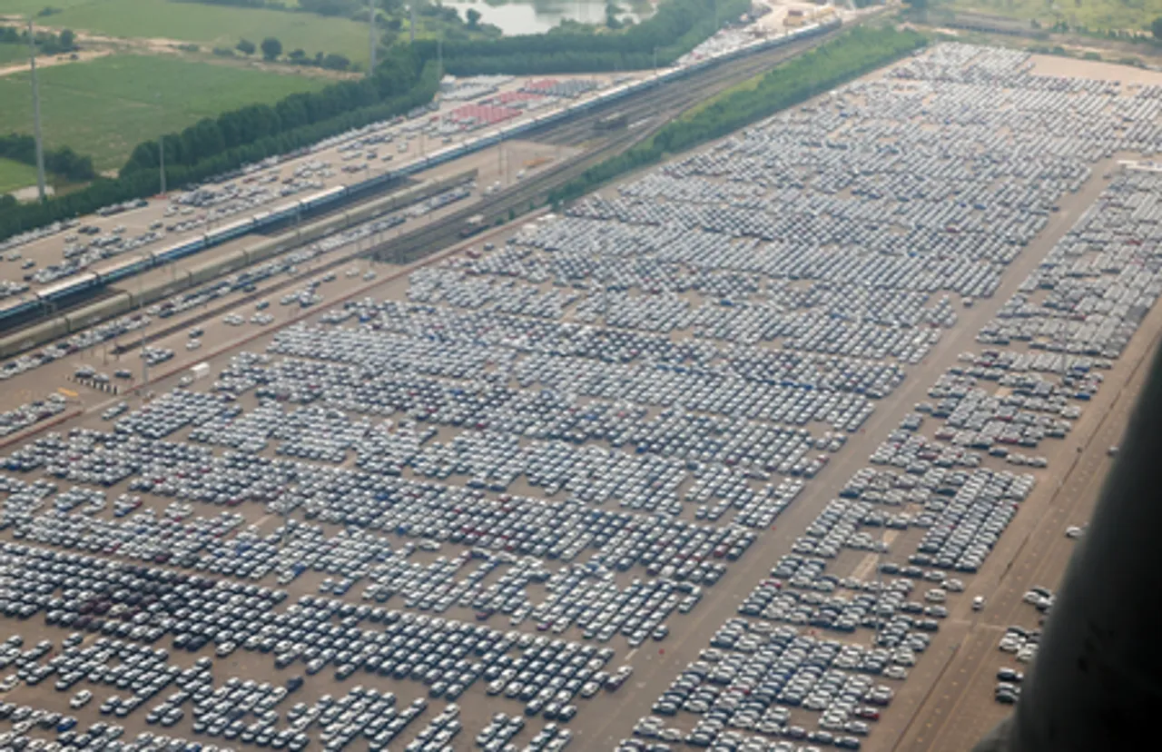 Ahmedabad: PM Modi Flags Off Made-in-India EVs