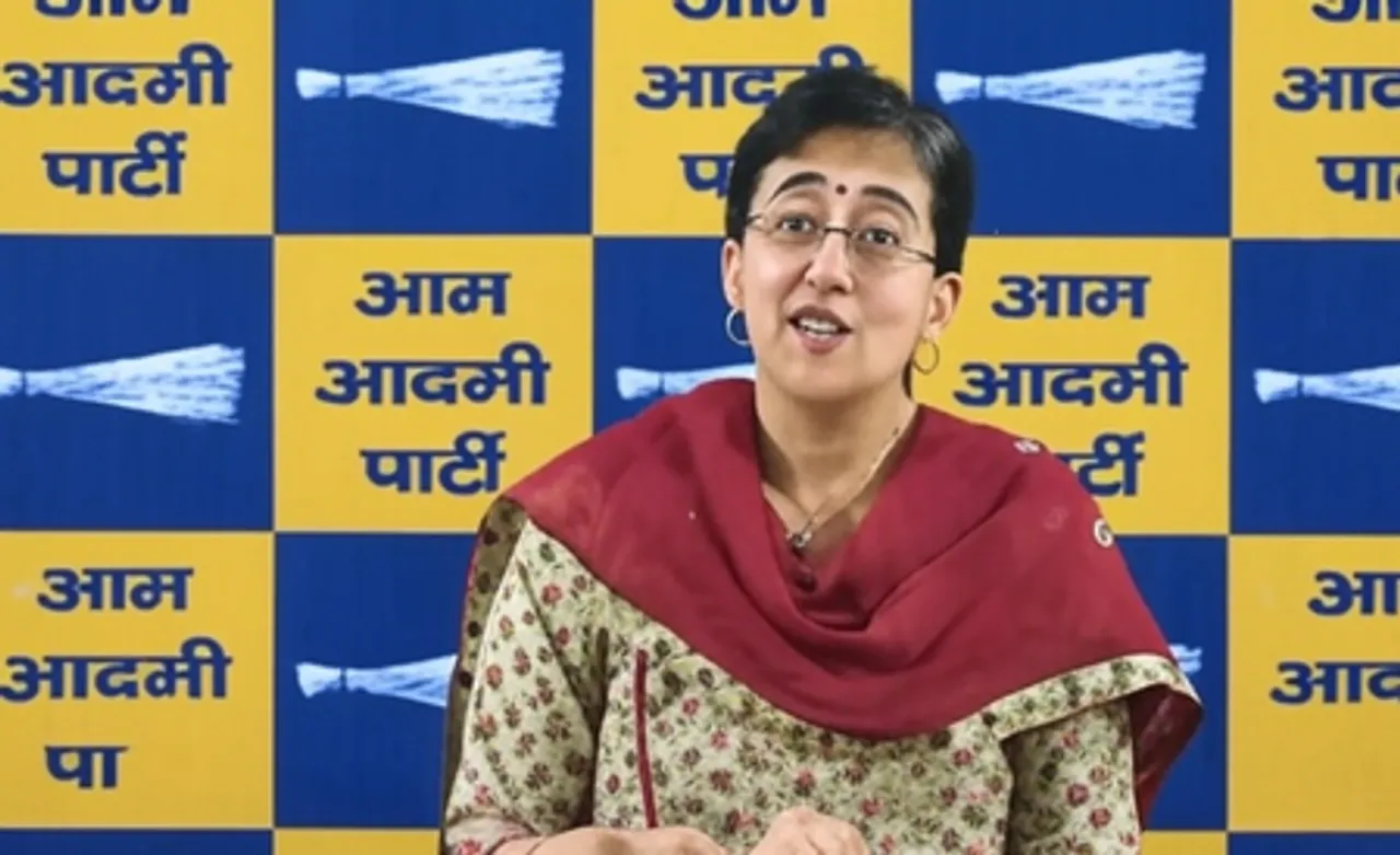 डिग्री पर उठे सवालों से ध्यान हटाने के लिए सौरभ भारद्वाज के घर पड़ी ईडी रेड : आतिशी