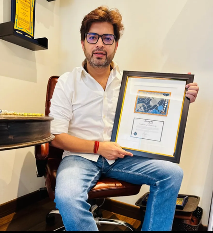 शुभांशु शुक्ला के स्पेस बैज में गढ़ी भारत की विज्ञान गाथा, लखनऊ के डिजाइनर मनीष त्रिपाठी ने किया तैयार