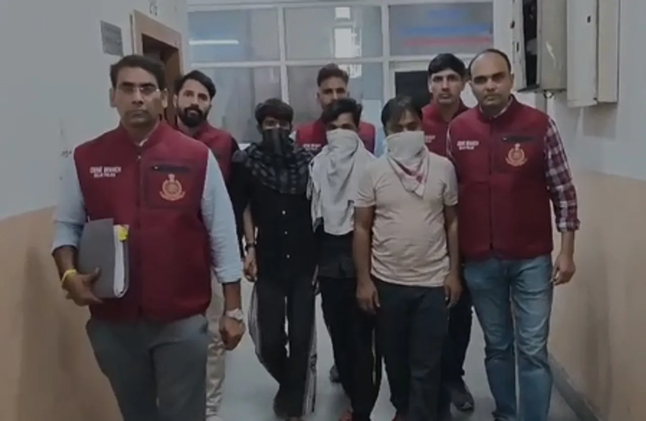 दिल्ली क्राइम ब्रांच की बड़ी कार्रवाई, 4 तस्कर गिरफ्तार, 16.24 किलो अफीम बरामद