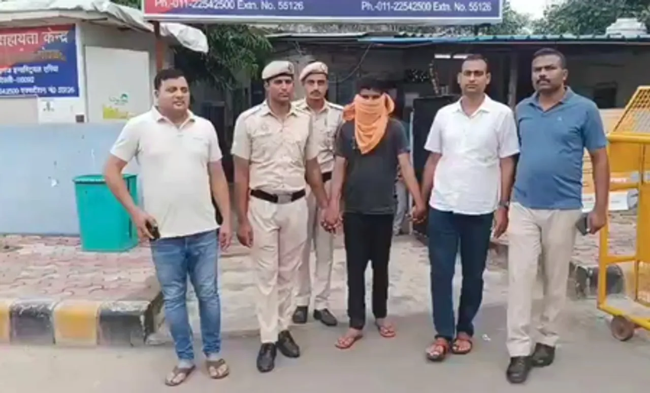 दिल्ली पुलिस ने ड्रग पैडलर को किया गिरफ्तार, 30.595 किलो गांजा बरामद