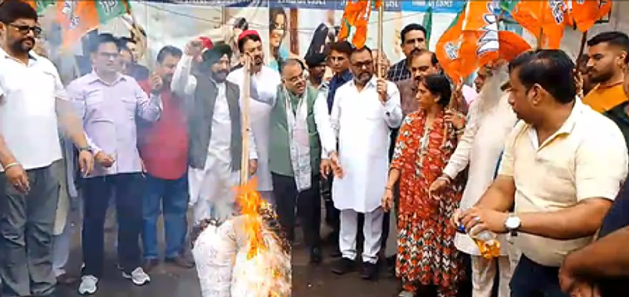 तरुण चुघ ने राहुल गांधी को बताया घुसपैठियों का सरगना, बोले-देश से माफी मांगें