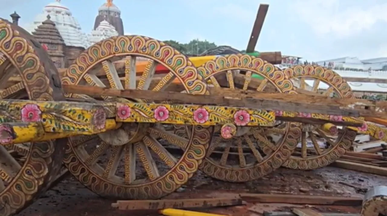 संसद परिसर में लगेंगे जगन्नाथ रथ के पहिये, पुजारी ने ओम बिरला की मंजूरी का किया स्वागत