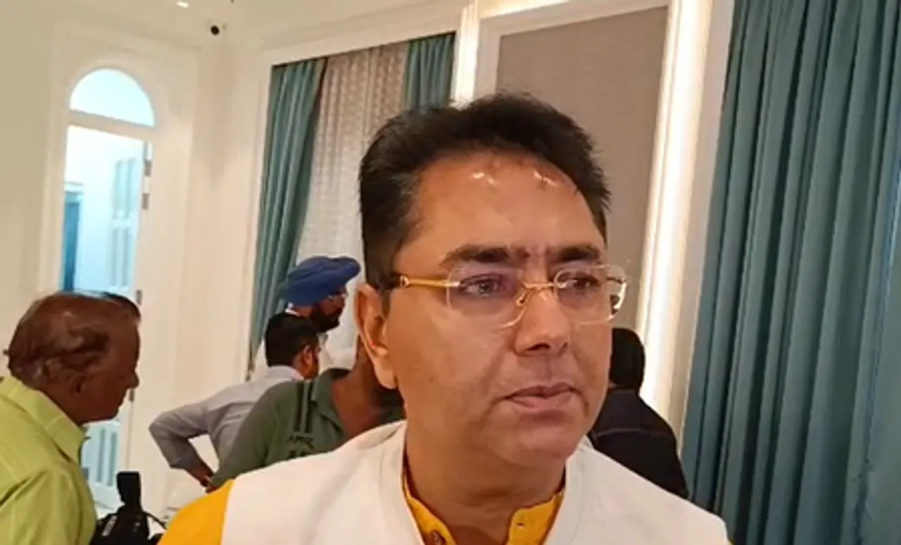 पंजाब के साथ सौतेला व्यवहार कर रही केंद्र सरकार : अमन अरोड़ा