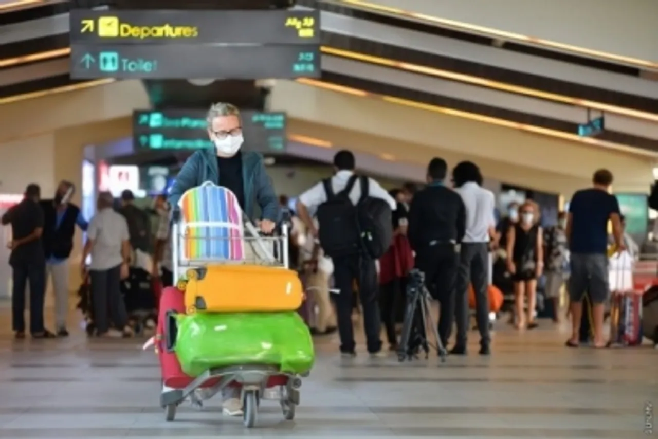 India's luggage industry to grow 5-7 pc in FY26, new-age manufacturers to capture 25 pc market