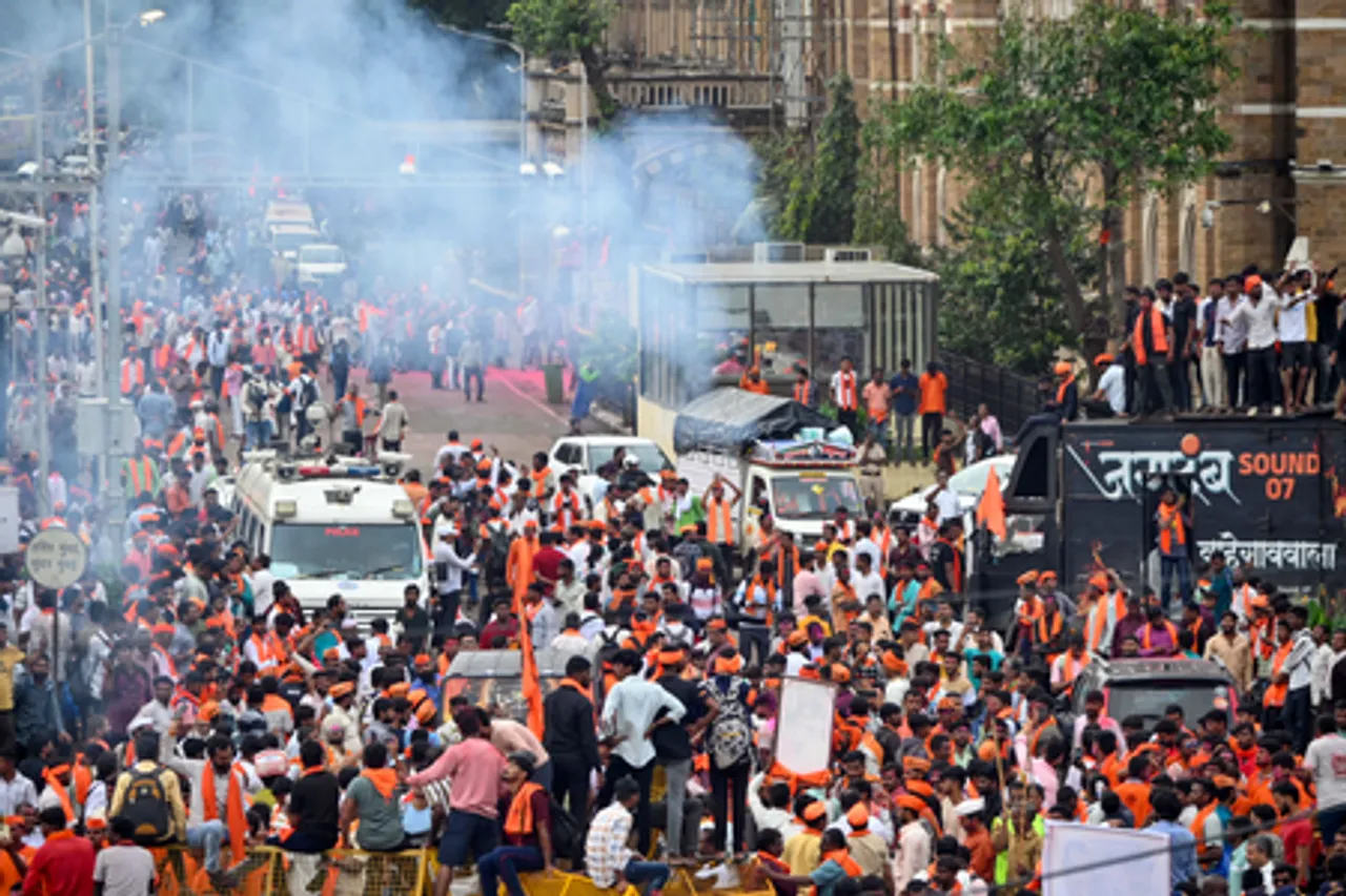 Mumbai: Maratha protestors celebrate after Manoj Jarange ends hunger strike