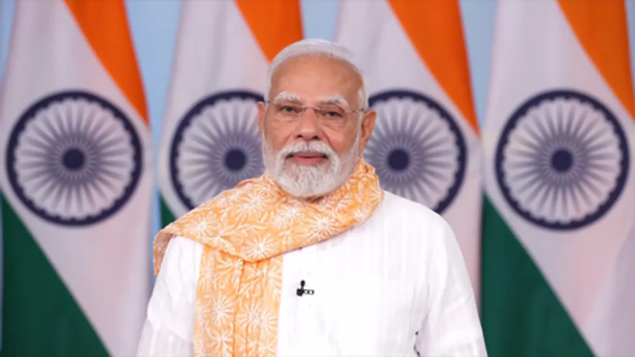 पीएम मोदी ने महिलाओं को बताया विकसित भारत का आधार, कहा- उनके लिए कर रहें अनेक काम