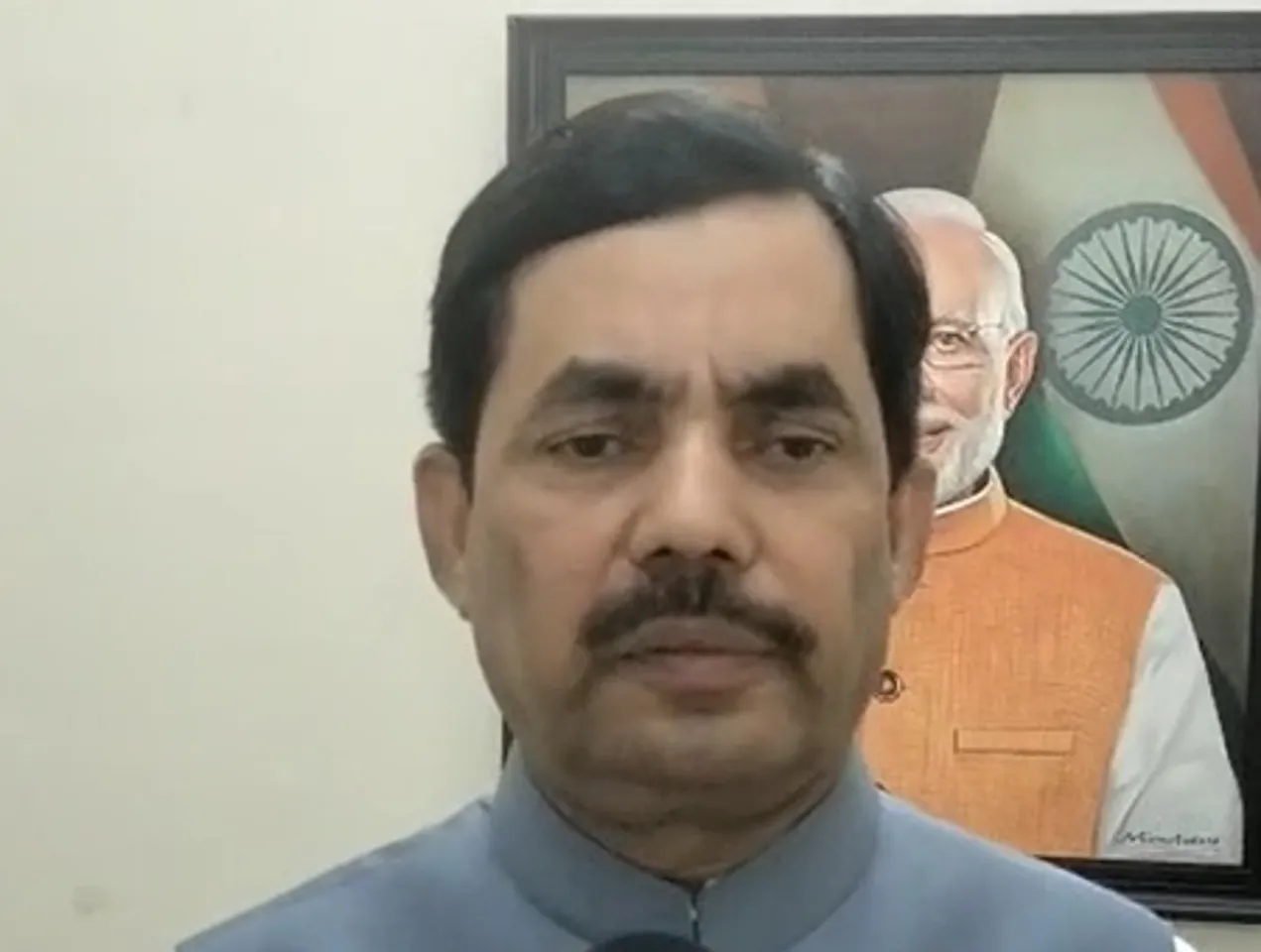 पीएम मोदी पर अभद्र भाषा का इस्‍तेमाल पूरे देश का अपमान : शाहनवाज हुसैन