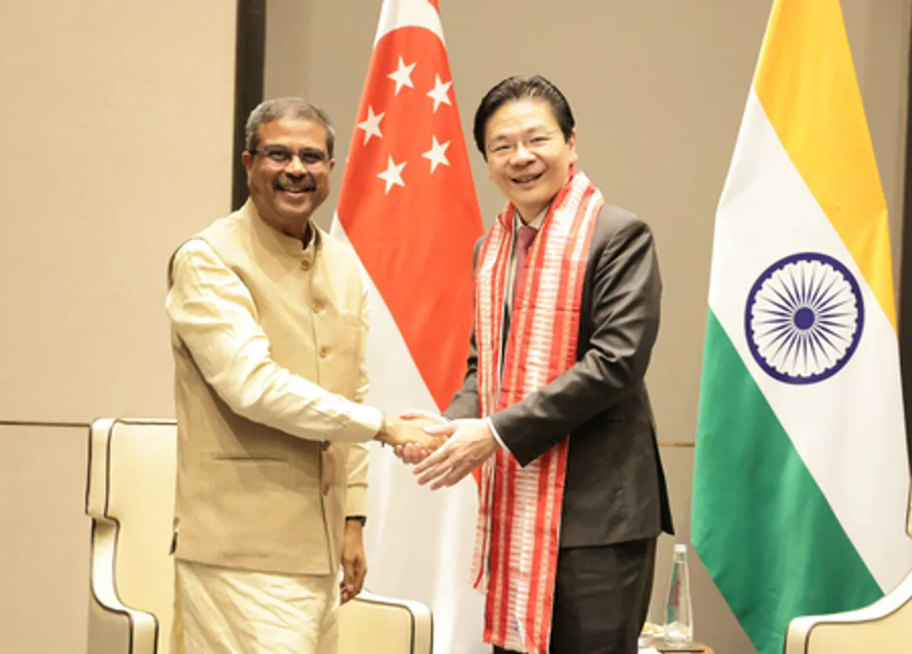 भारत-सिंगापुर शिक्षा सहयोग को नई ऊंचाइयों पर ले जाने की पहल सराहनीय: धर्मेंद्र प्रधान