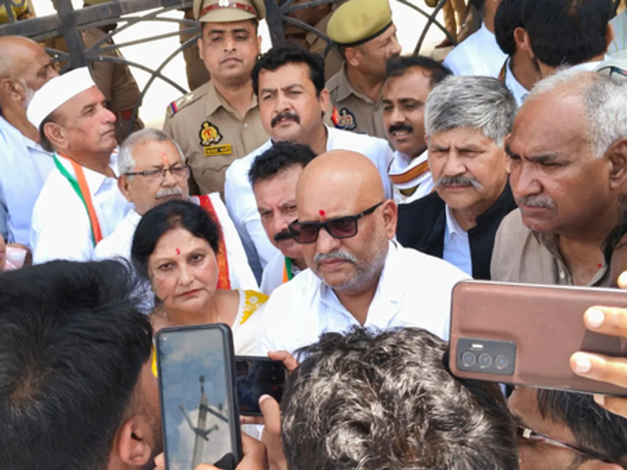उत्तर प्रदेश में कांग्रेस कार्यकर्ताओं को किया जा रहा परेशान, लोकतांत्रिक तरीके से लड़ेंगे लड़ाई: अजय राय