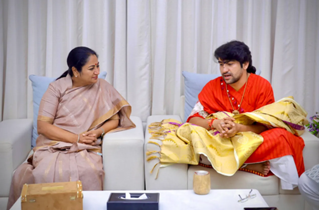 पंडित धीरेंद्र कृष्ण शास्त्री की ऊर्जा समाज को सेवा, श्रद्धा और सनातन संस्कारों से जोड़ती है: सीएम रेखा गुप्ता