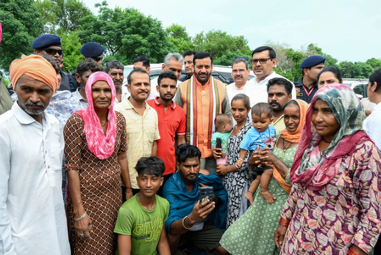 हरियाणा: सीएम सैनी ने बाढ़ प्रभावित फतेहाबाद का किया दौरा, राहत कार्यों का लिया जायजा