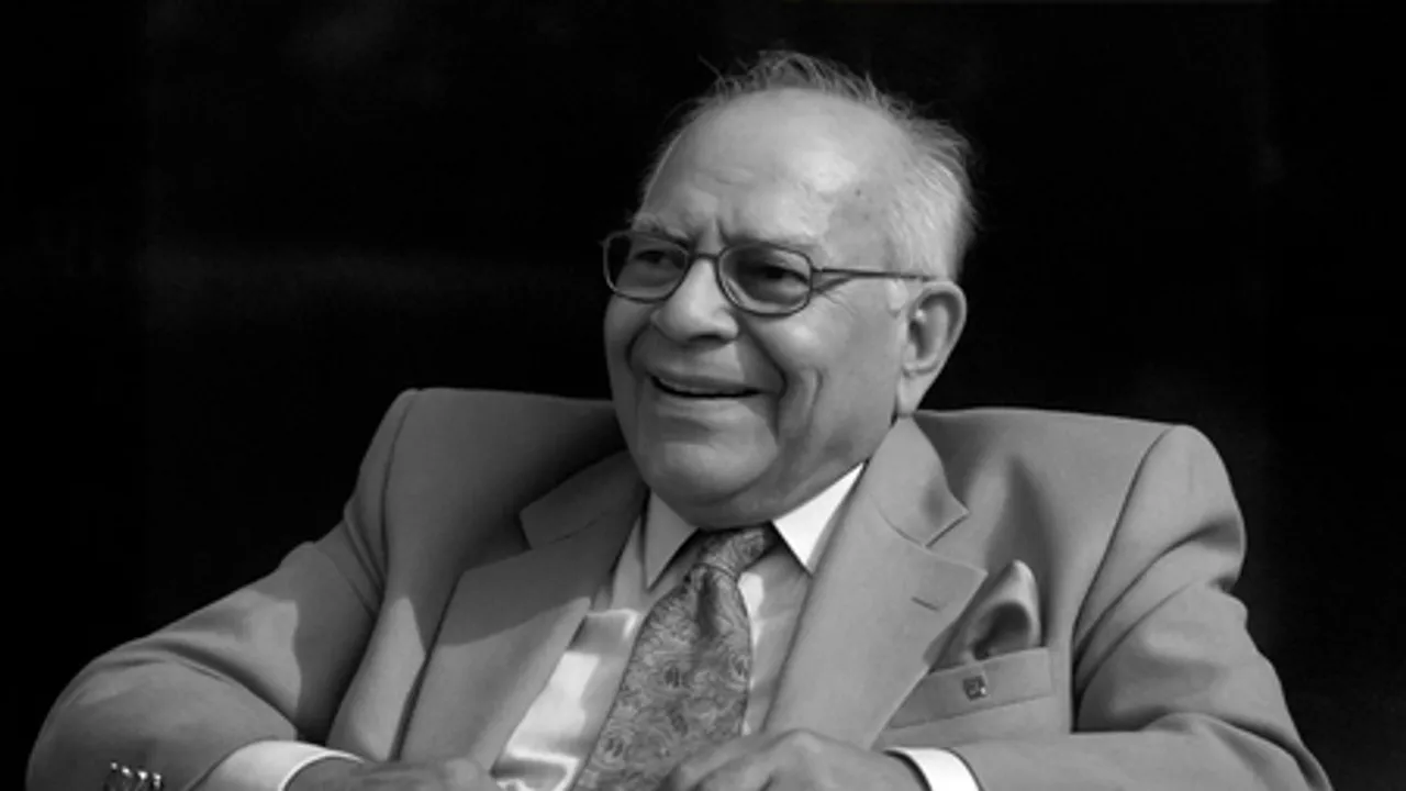 राम जेठमलानी की पुण्यतिथि: कराची से की थी वकालत की शुरुआत, जब संजय दत्त का हाथ पकड़कर माफी थी मांगी