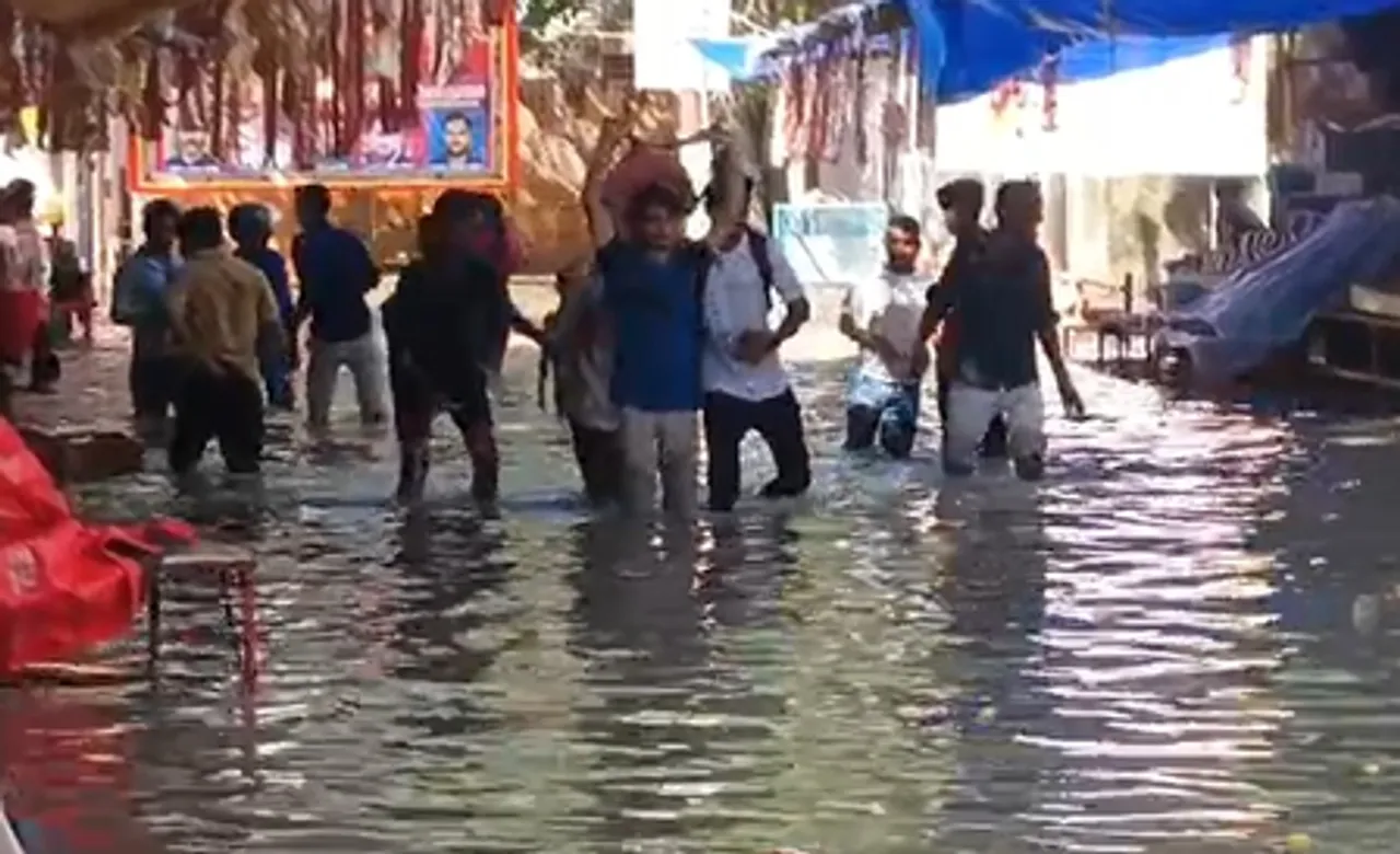 यूपी : गोकुल बैराज से 1.78 लाख क्यूसेक पानी छोड़ने से आगरा में कैलाश मंदिर जलमग्न, प्रशासन अलर्ट