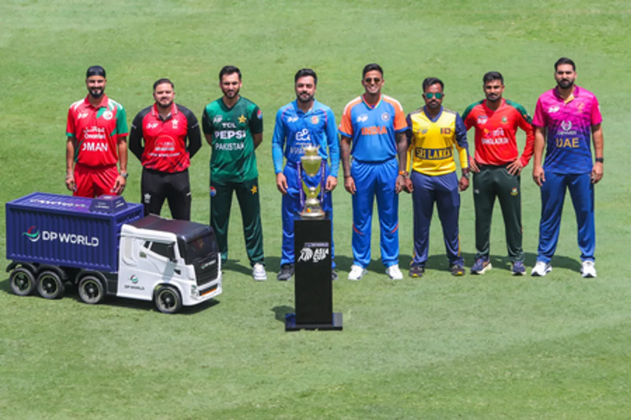 Dubai: Asia Cup 2025 Captains with Trophy