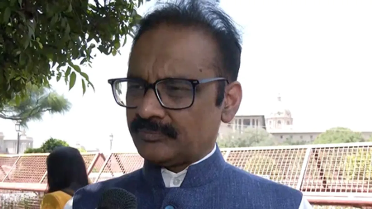उपराष्ट्रपति चुनाव:  मतदान जारी, सांसद अशोक मित्तल ने कहा- 'प्रजातंत्र की सबसे बड़ी ताकत'