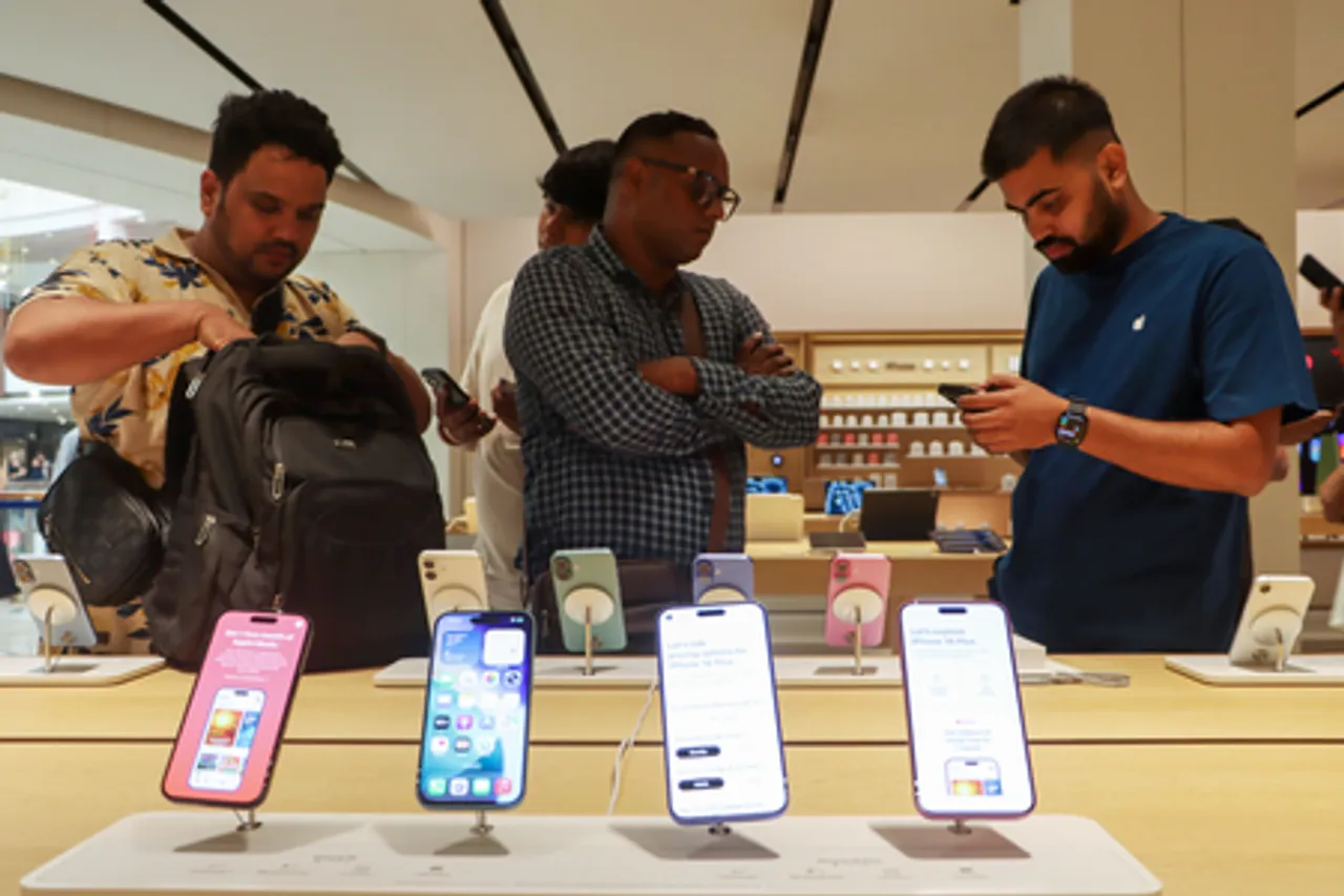 New Delhi: iPhone 17 Launch in India