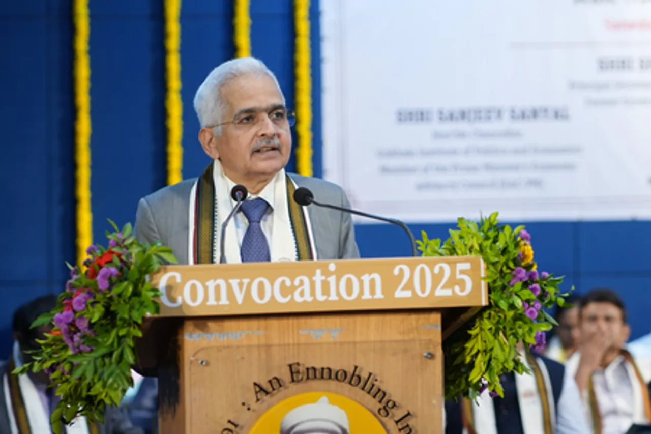 India showing remarkable dynamism, resilience amid global uncertainty: Shaktikanta Das