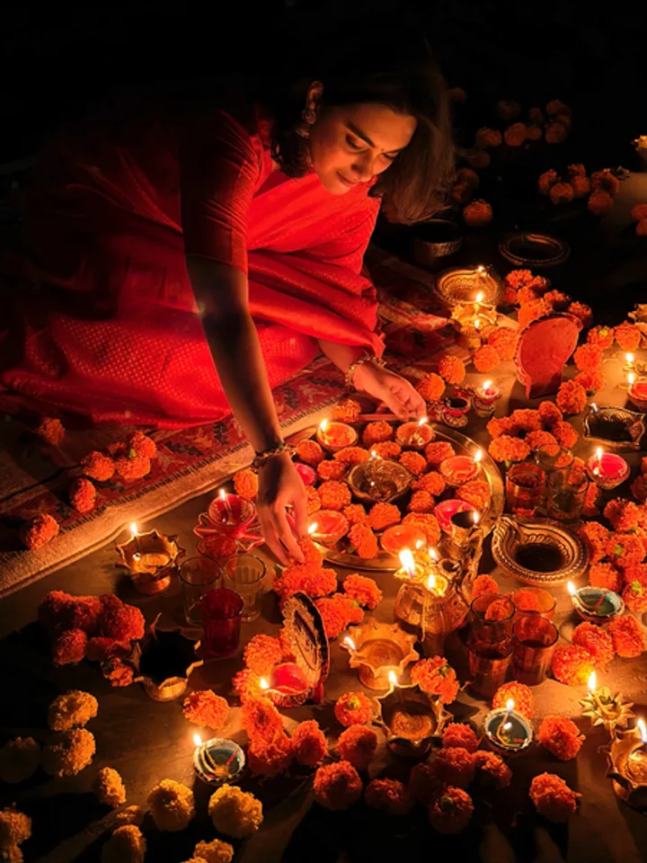 Apple CEO Tim Cook shares Diwali image by Mumbai-based photographer