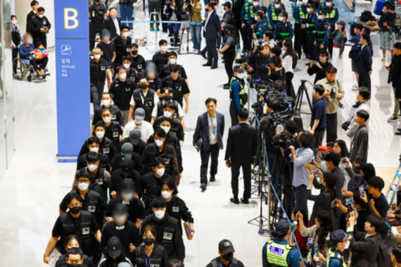 South Korea: Police seek arrest warrants for 59 scam suspects brought from Cambodia