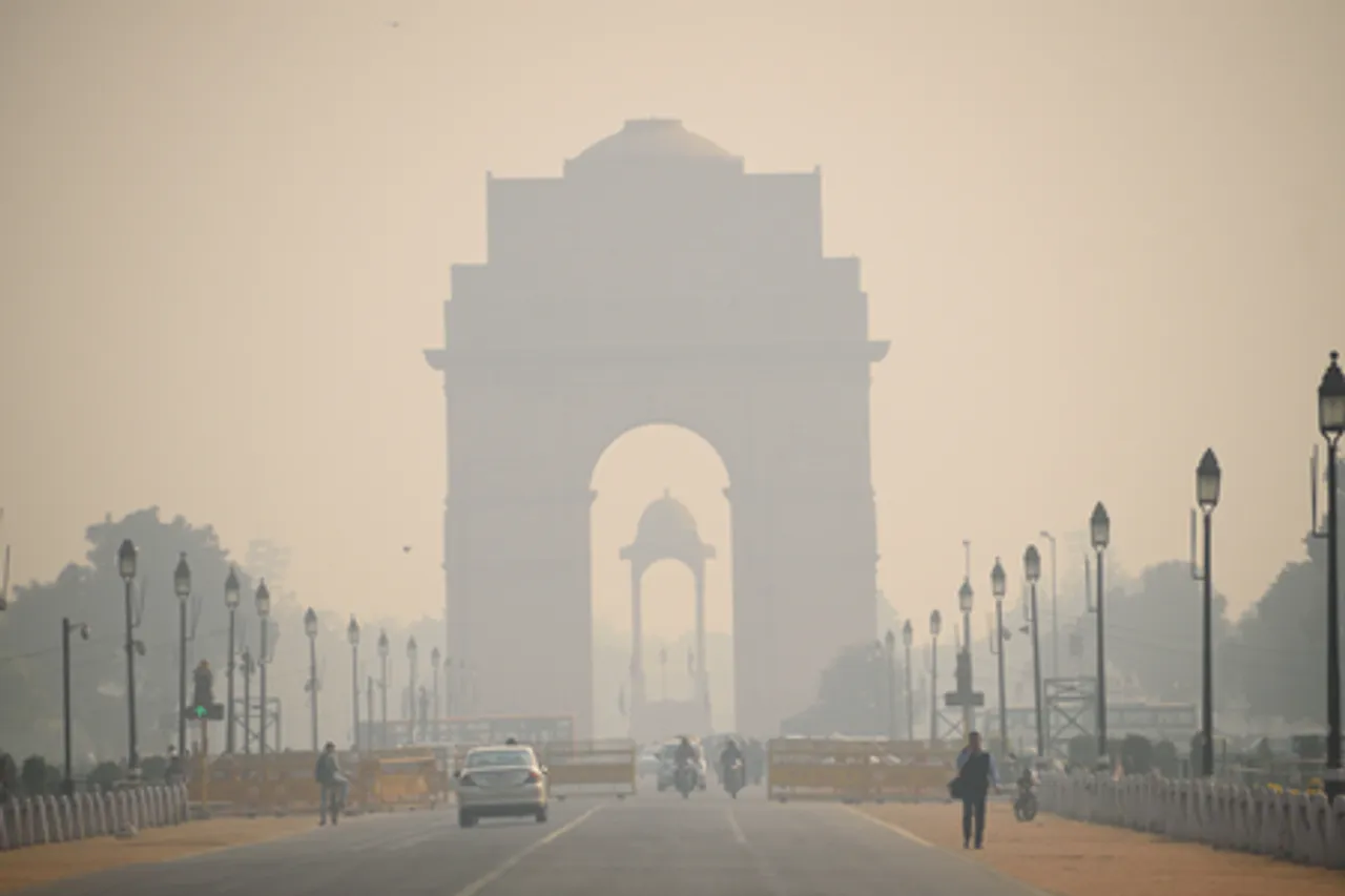 प्रदूषण में सांस लेना हो रहा मुश्किल, इन चीजों को खाने में करें शामिल और बनाएं अपने फेफड़ों को मजबूत