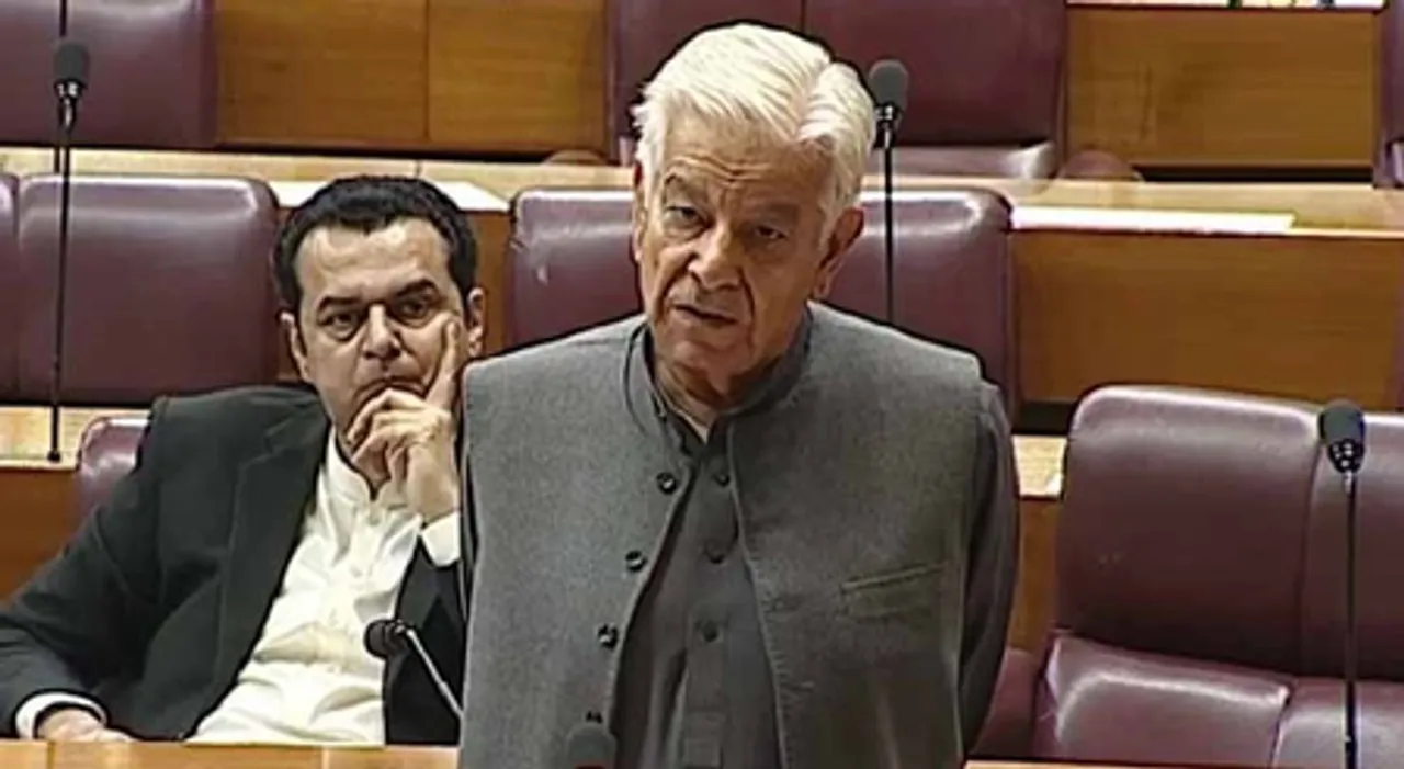 Pak Defence Minister warns of 'open war' with Afghanistan if ongoing peace dialogue fails