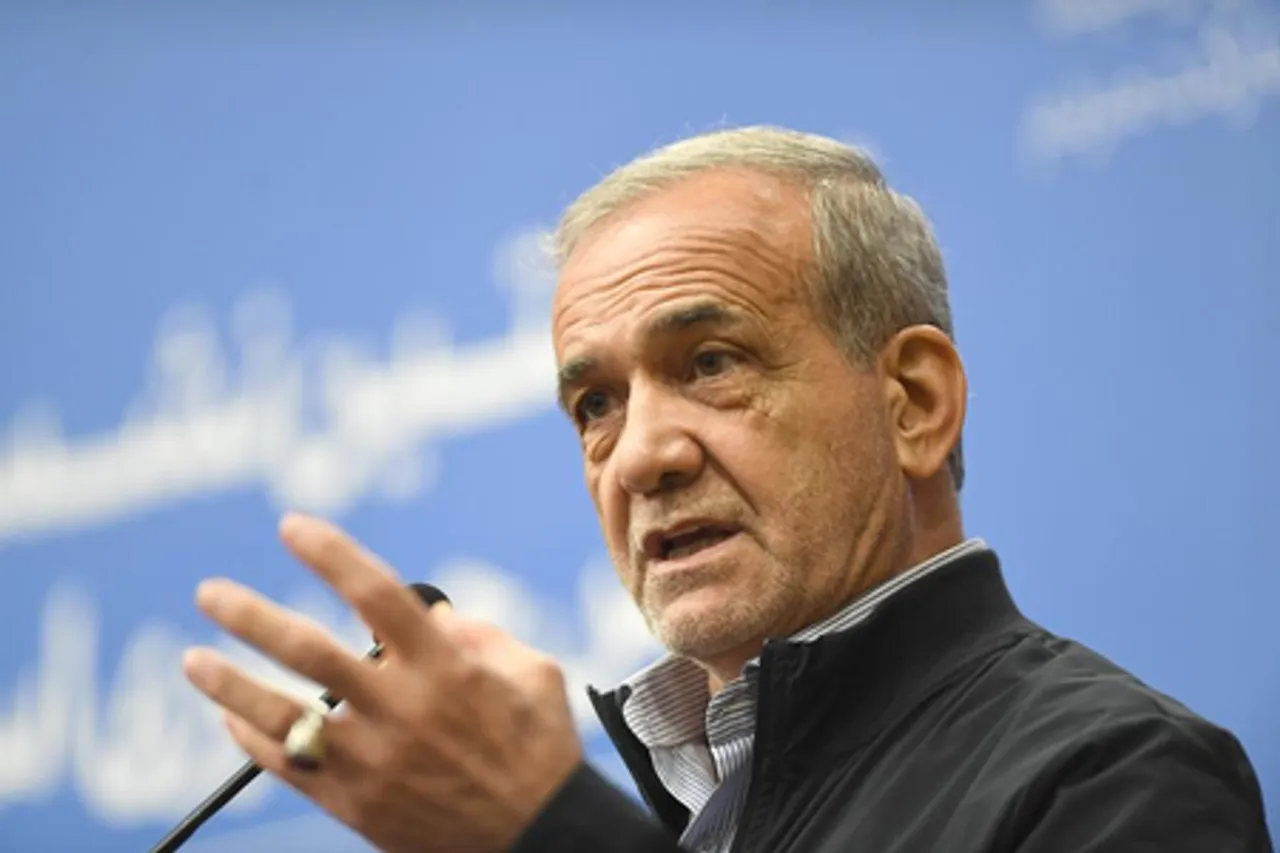 Pezeshkian expresses Iran readiness to mediate between Pakistan, Afghanistan