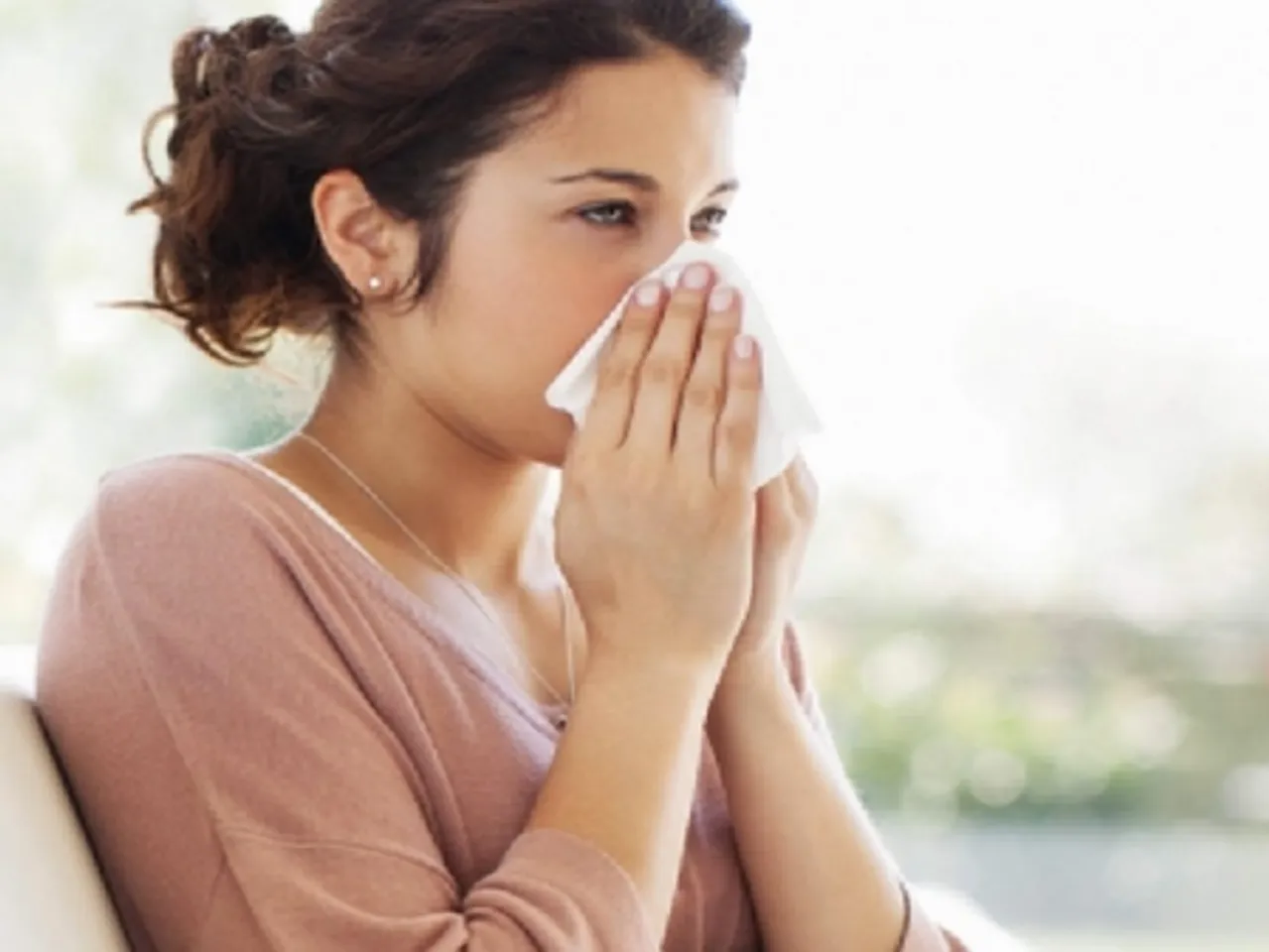 सर्दी और जुकाम कर रहे हैं परेशान, ये आयुर्वेदिक उपाय दिलाएंगे परेशानियों से छुटकारा