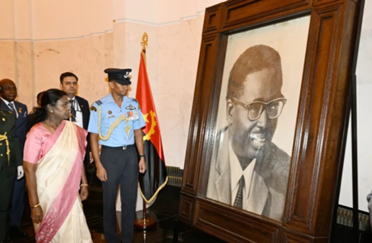अफ्रीकी देश अंगोला की चार दिवसीय यात्रा पर राष्ट्रपति मुर्मू, वहां के प्रथम राष्ट्रपति नेटो को दी श्रद्धांजिल