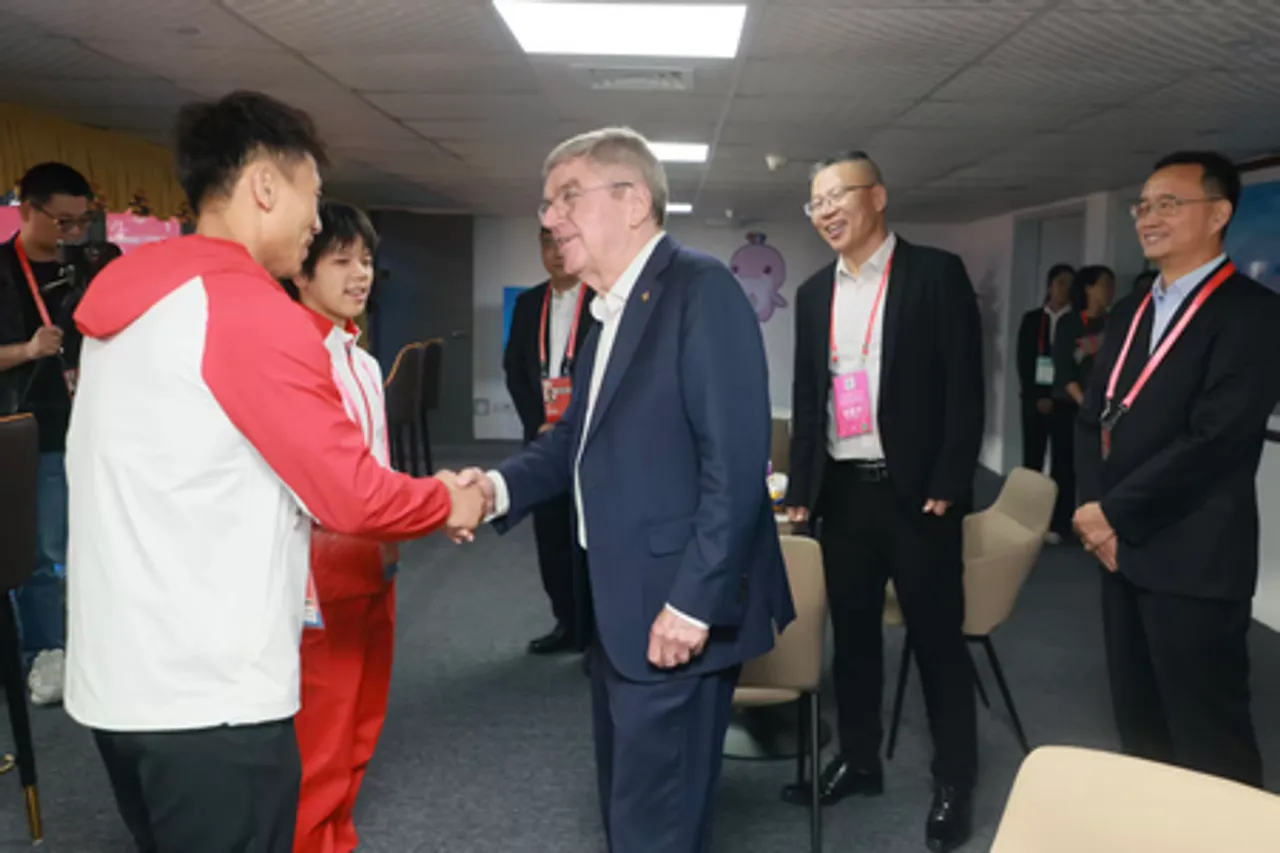 आईओसी आजीवन मानद अध्यक्ष बाख ने चीनी राष्ट्रीय खेलों की सराहना की