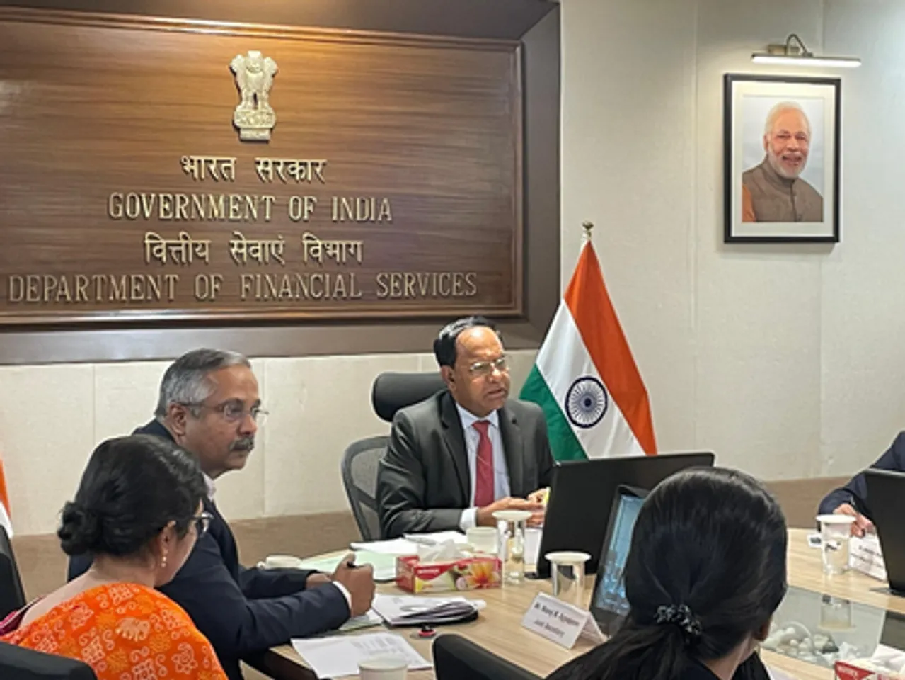 Centre asks insurance firms to speed up settlement of health claims