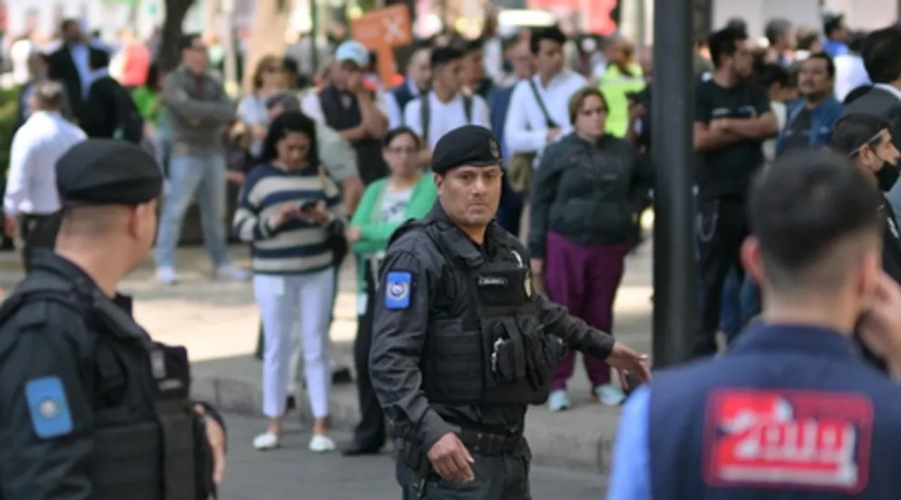 Hundreds injured, several arrested in Gen Z-led anti-crime march in Mexico