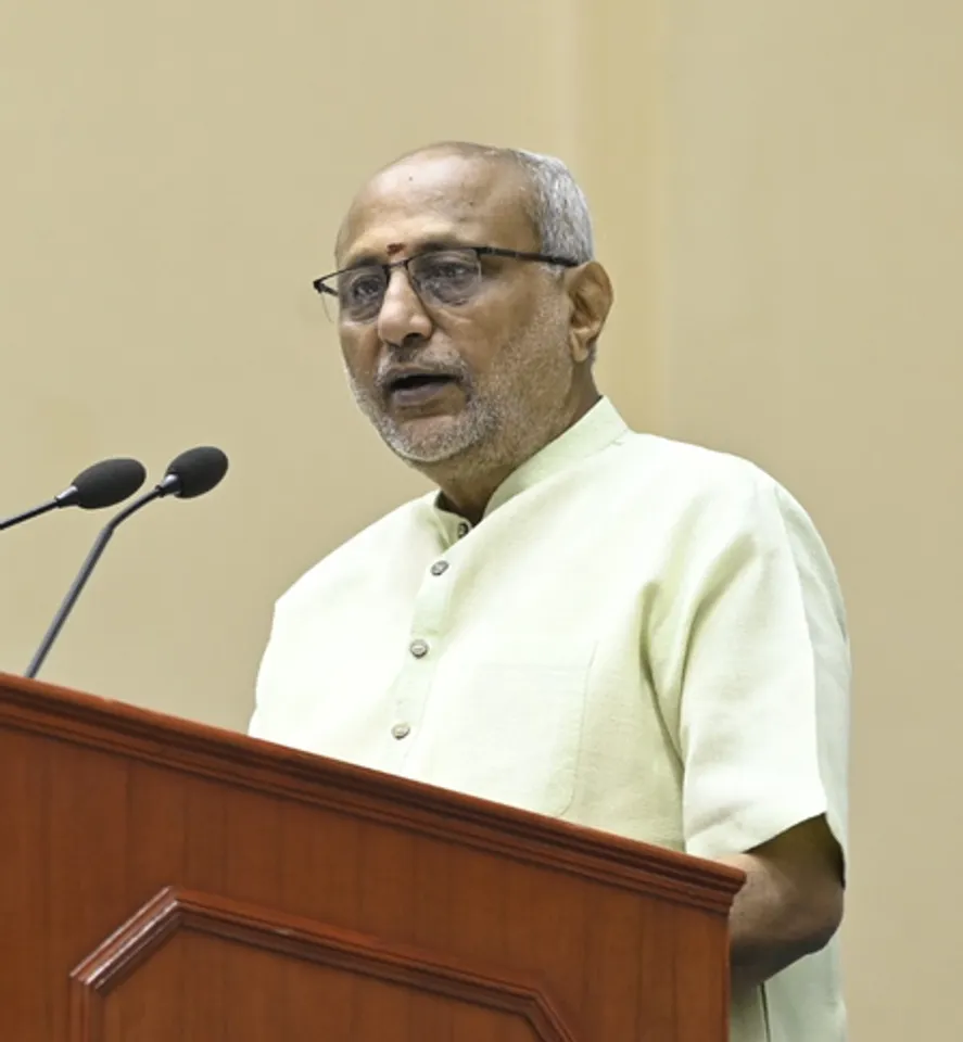 सऊदी अरब बस दुर्घटना में भारतीयों की मौत पर उपराष्ट्रपति सीपी राधाकृष्णन ने जताया शोक