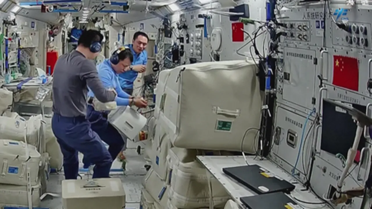 चीन ने कई क्षेत्रों में क्रमशः प्रगति हासिल की