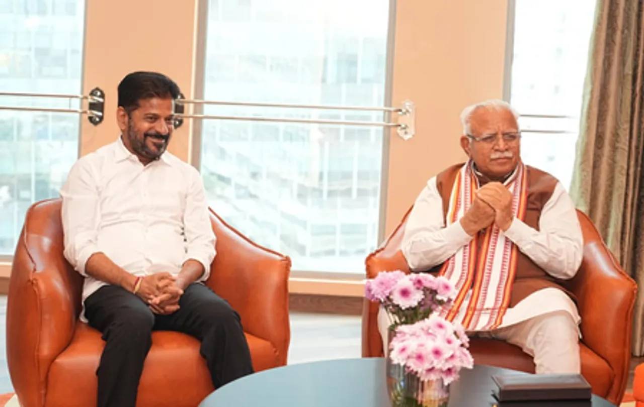 Telangana CM seeks Centre's help for mega projects