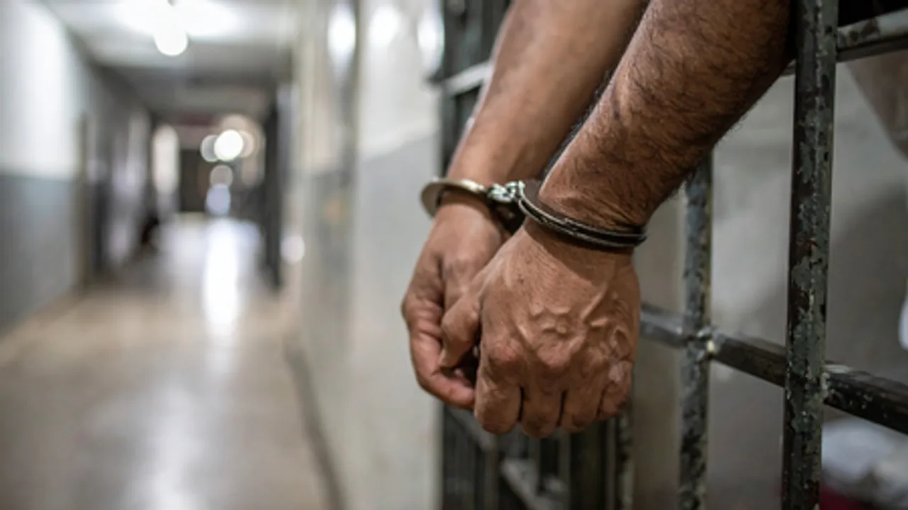 शाहीन बाग तक पहुंची 262 करोड़ रुपये से ज्यादा की जब्त ड्रग्स के तार, घर को किया गया सील